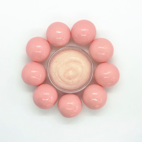Bubble Gum Lip Scrub - Picture 1 of 3